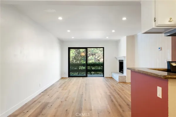 $2,500 | 4524 Tujunga Avenue, Unit 4, North Hollywood, CA 91602