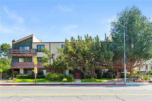 $2,500 | 4524 Tujunga Avenue, Unit 4, North Hollywood, CA 91602