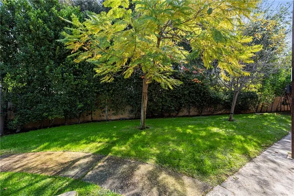 $2,500 | 4524 Tujunga Avenue, Unit 4, North Hollywood, CA 91602