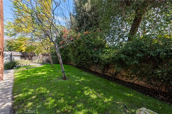 $2,500 | 4524 Tujunga Avenue, Unit 4, North Hollywood, CA 91602