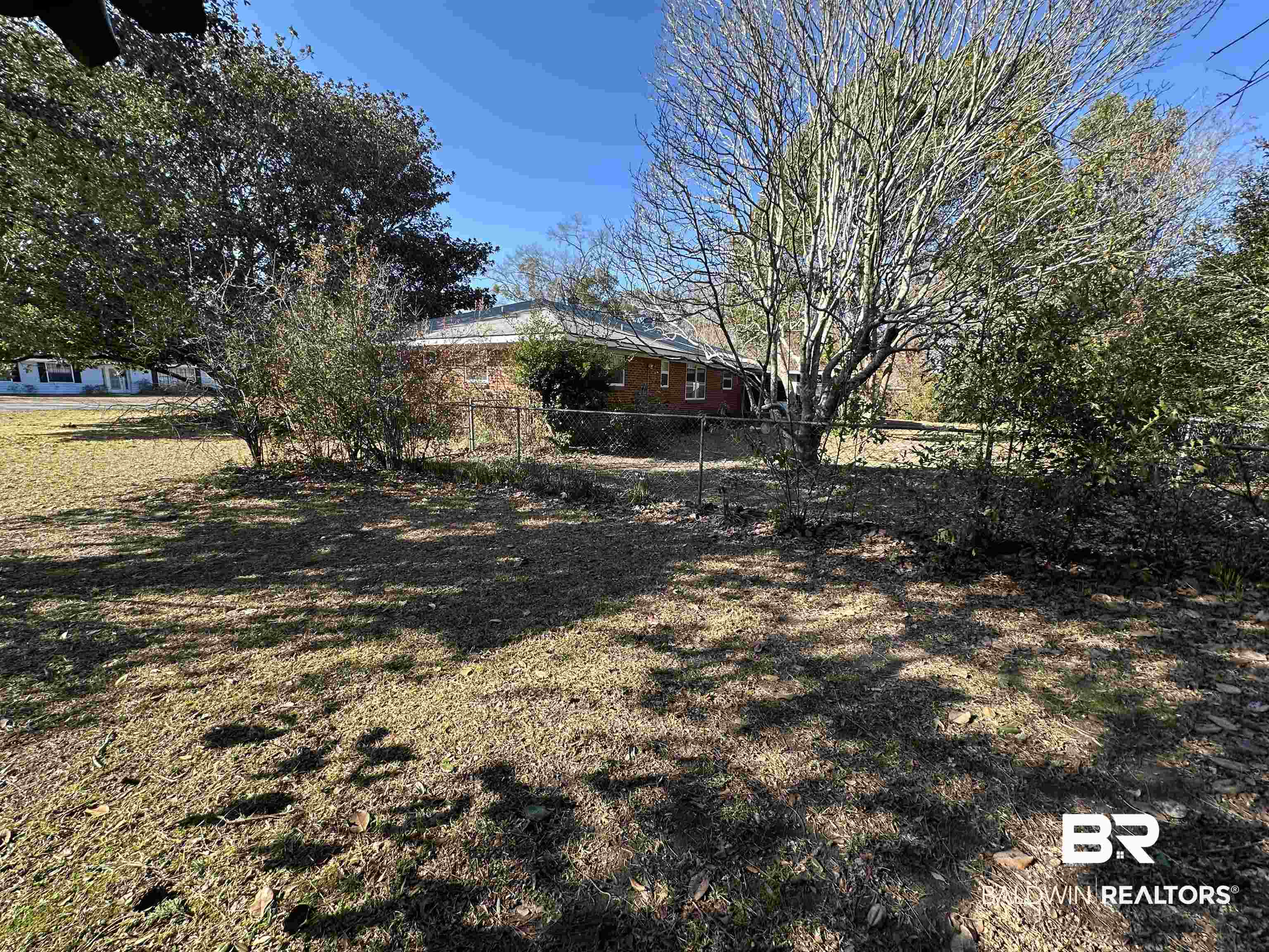 1 Yupon Circle Foley, AL 36535 - Photo 10 of 30 View of yard