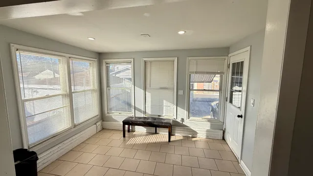 $277,500 | 1818 North 38th Avenue, Stone Park, IL 60165