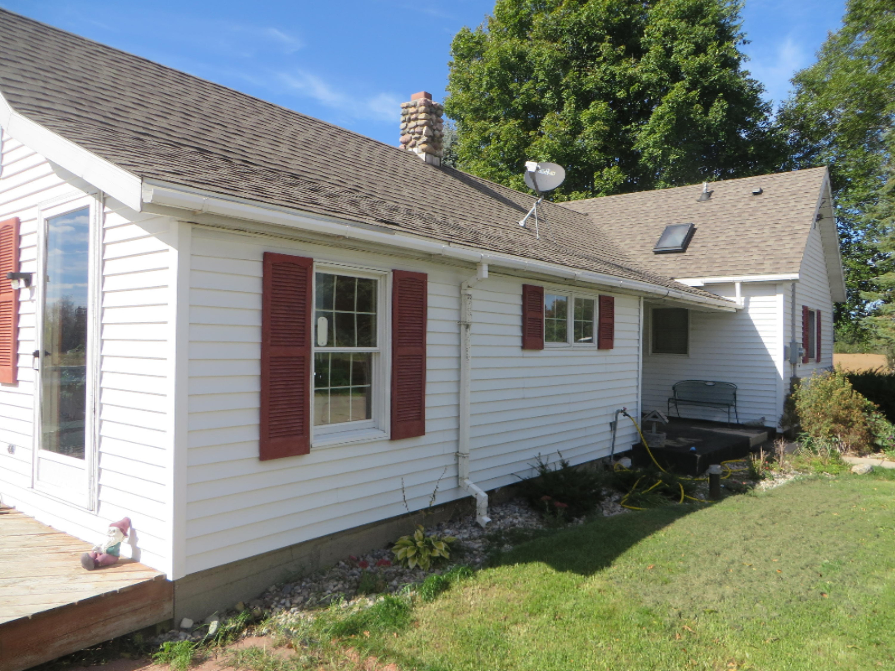 4627 West Muskrat Road Sheridan, MI 48884 - Photo 13 of 17 IMG_0081