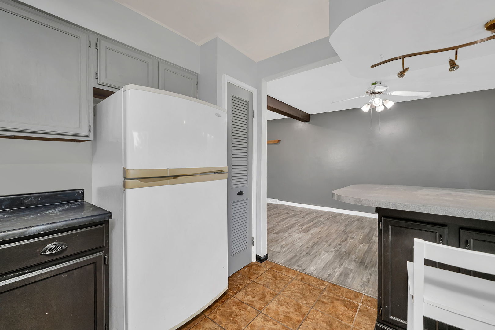 551 Falconridge Way Bolingbrook, IL 60440 - Photo 12 of 28