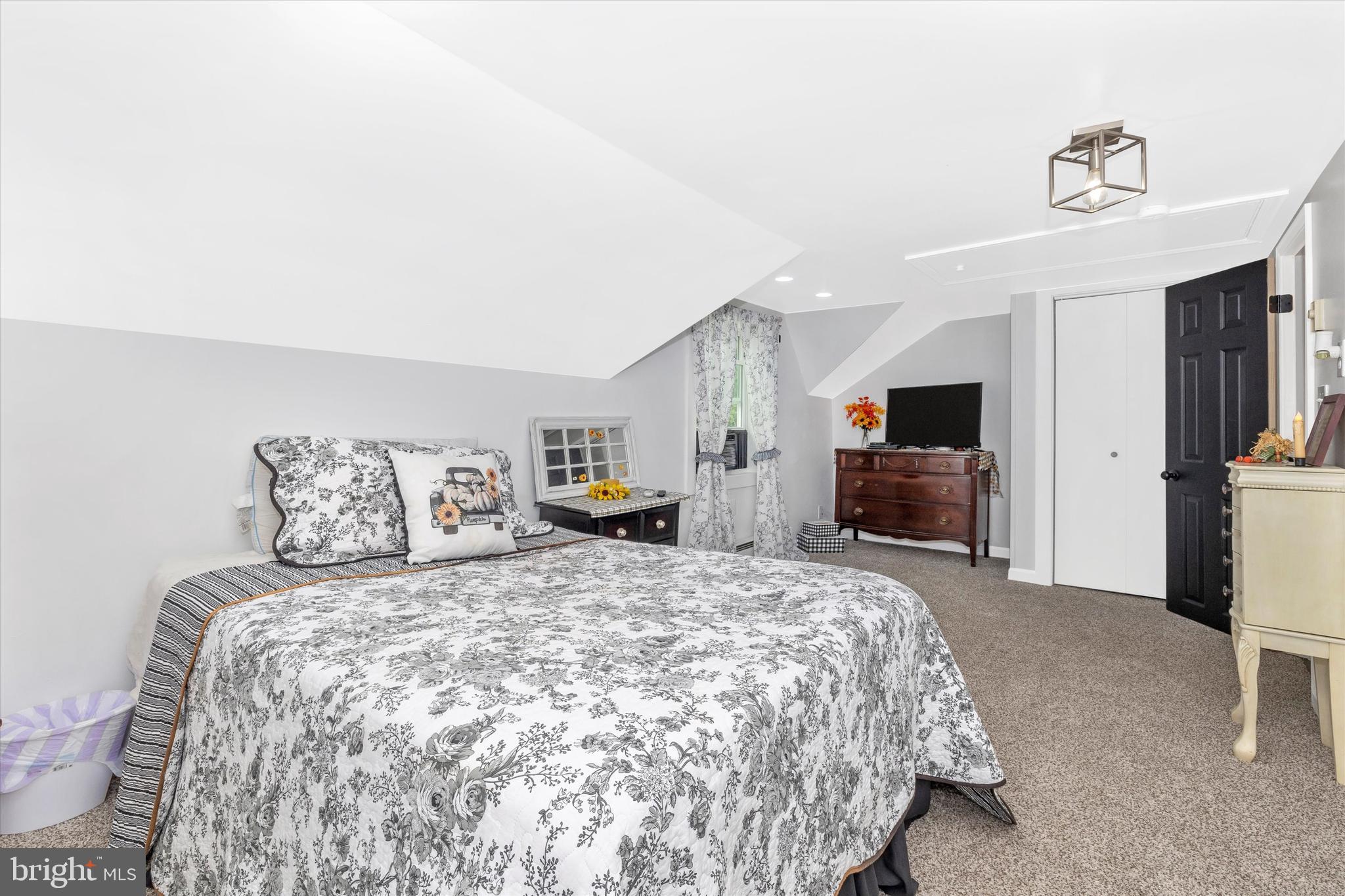 14363 Pen Mar High Rock Road Cascade, MD 21719 - Photo 38 of 60 Bedroom 3