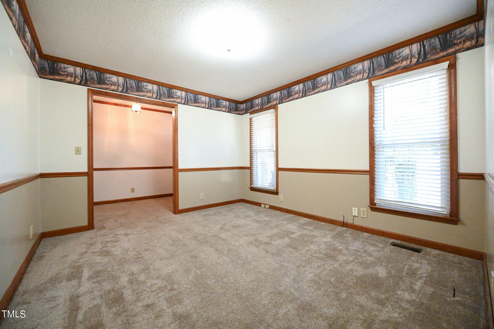1609 Spennymore Road Raleigh, NC 27603 - Photo 11 of 37 009