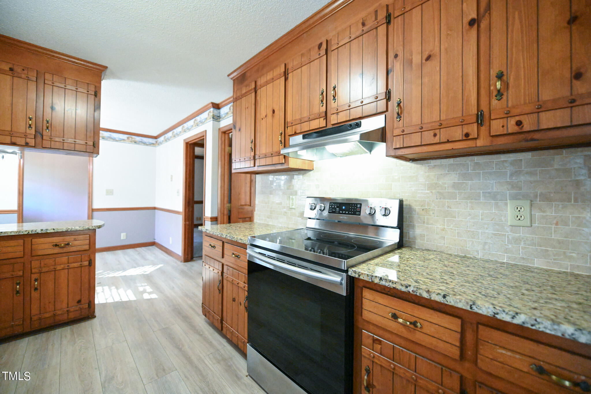 1609 Spennymore Road Raleigh, NC 27603 - Photo 19 of 37 017