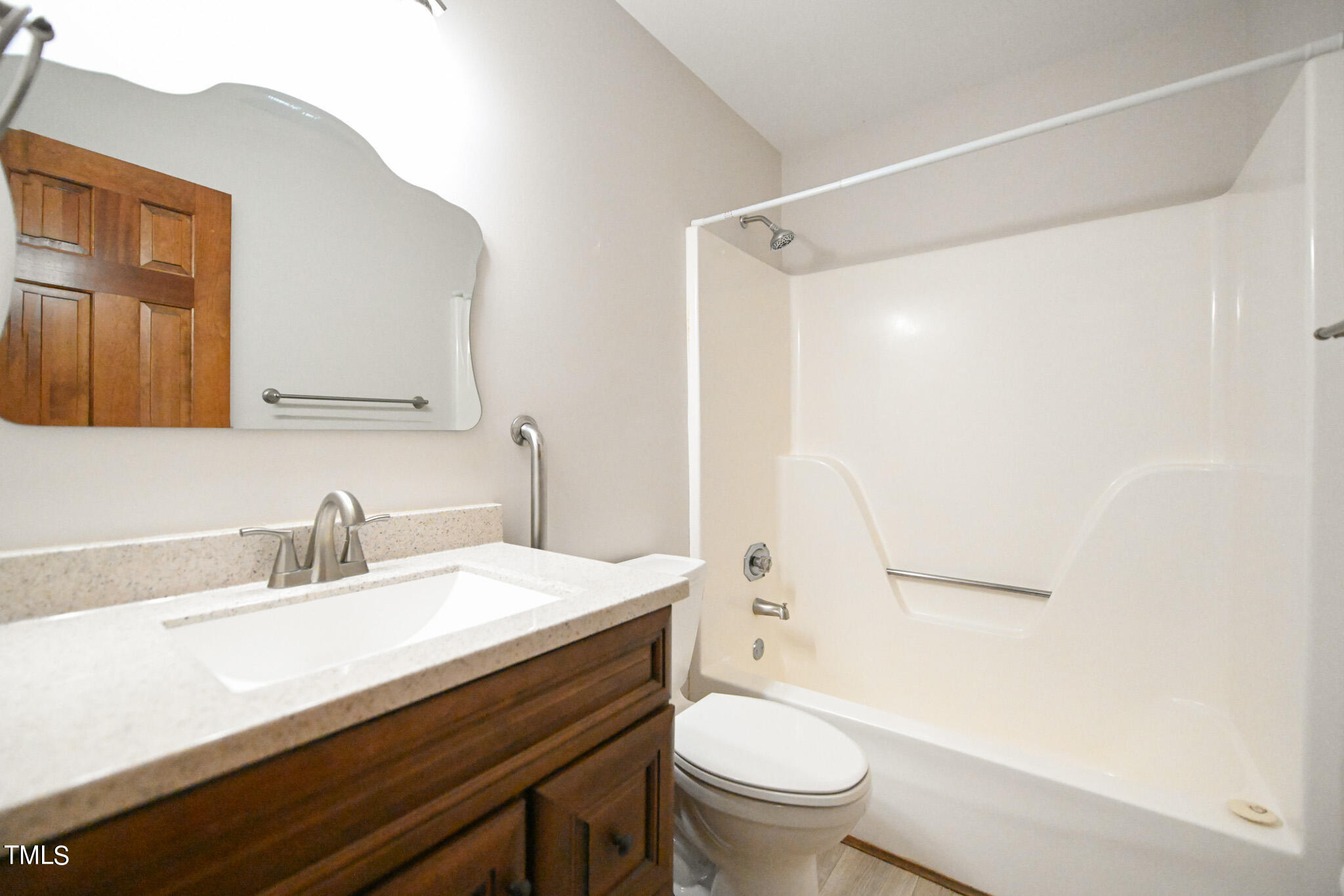 1609 Spennymore Road Raleigh, NC 27603 - Photo 29 of 37 027