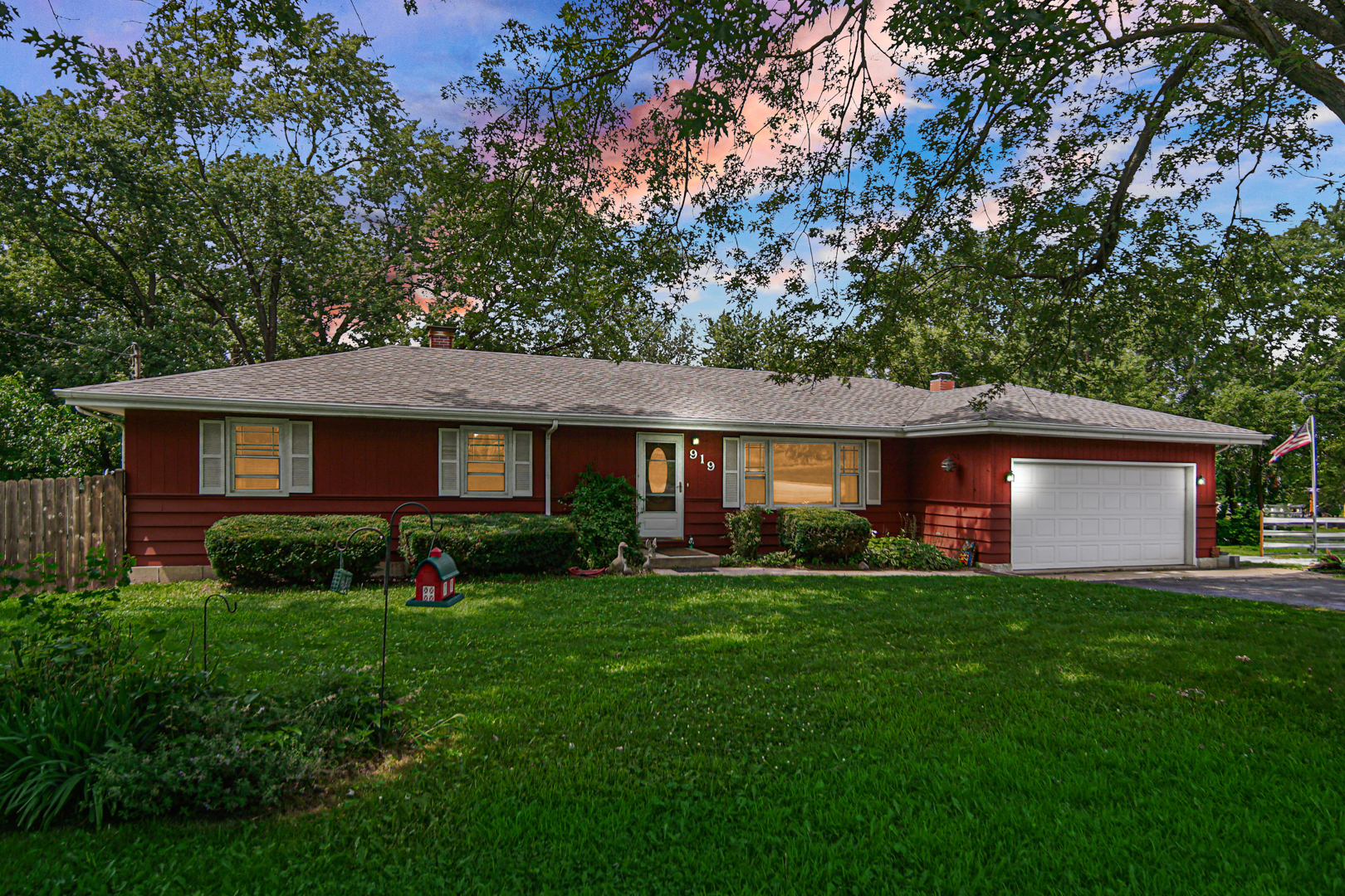 919 Marley Road New Lenox, IL 60451 - Photo 3 of 24 Gallery Image 3