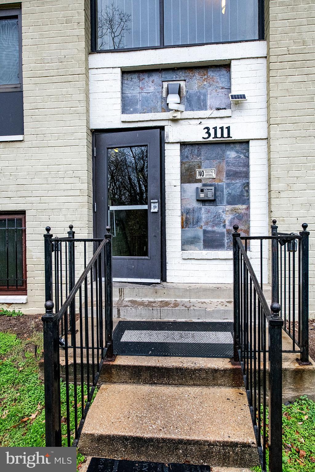 3111 Naylor Road Southeast, Unit 104 Washington, DC 20020 - Photo 2 of 30