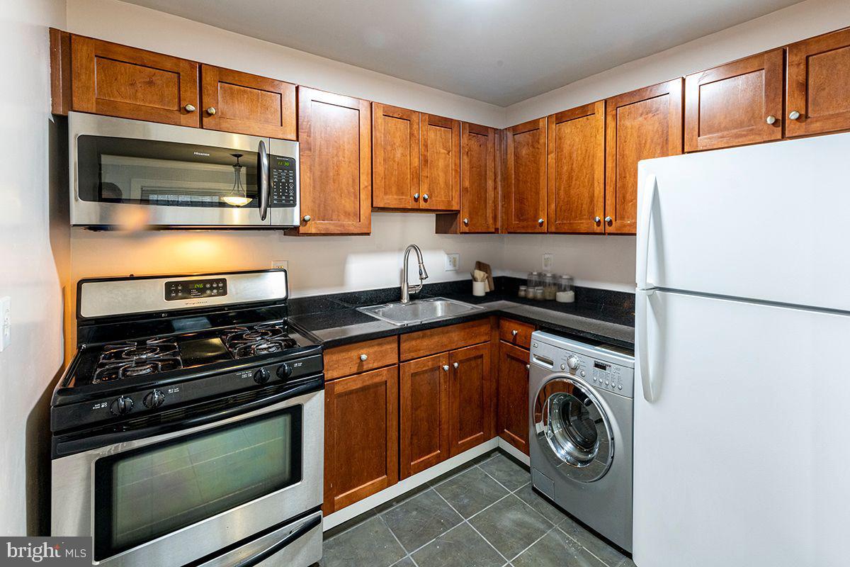 3111 Naylor Road Southeast, Unit 104 Washington, DC 20020 - Photo 6 of 30