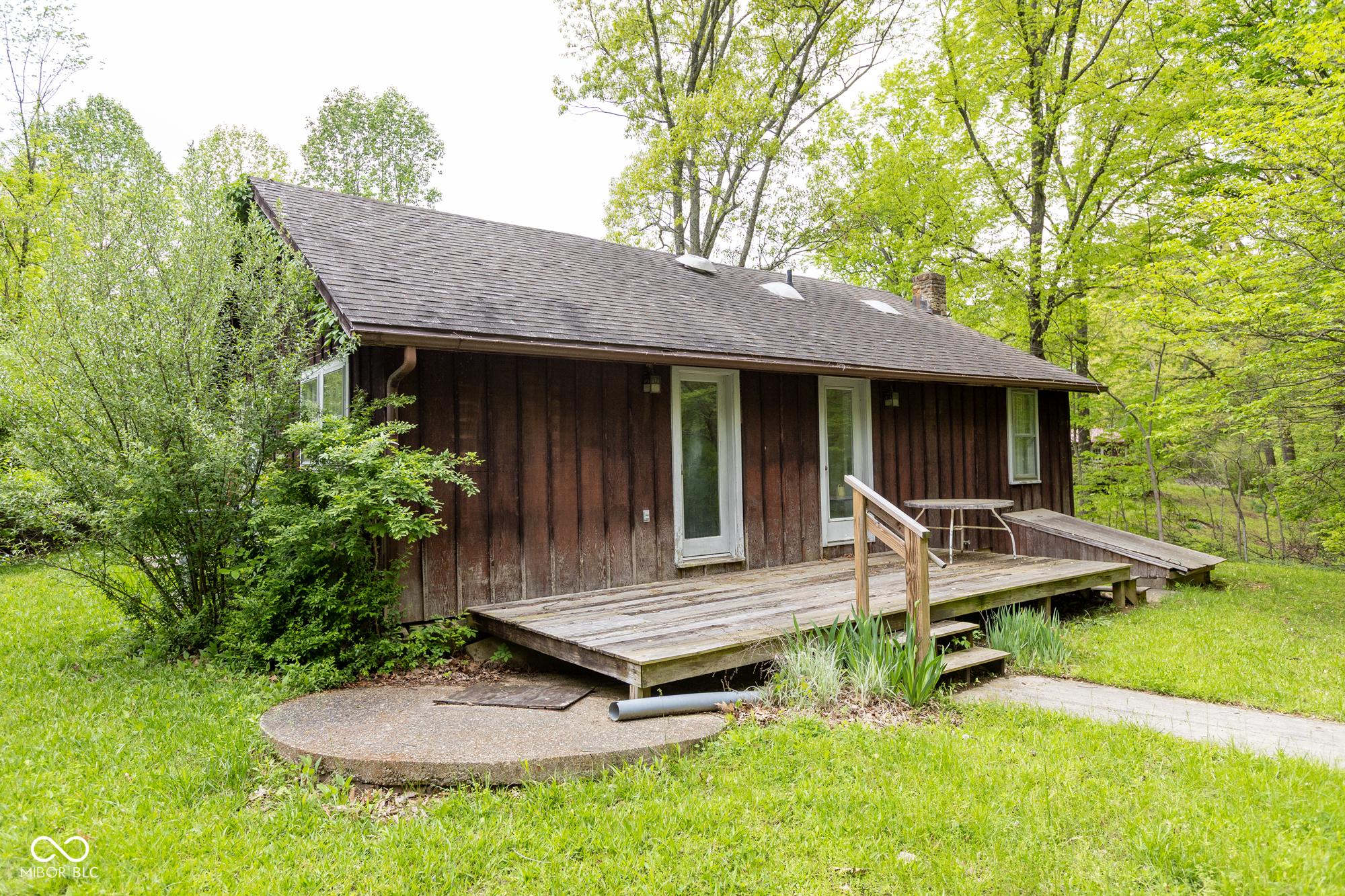 6829 South Shields Ridge Road Bloomington, IN 47401 - Photo 16 of 31 Gallery Image 16