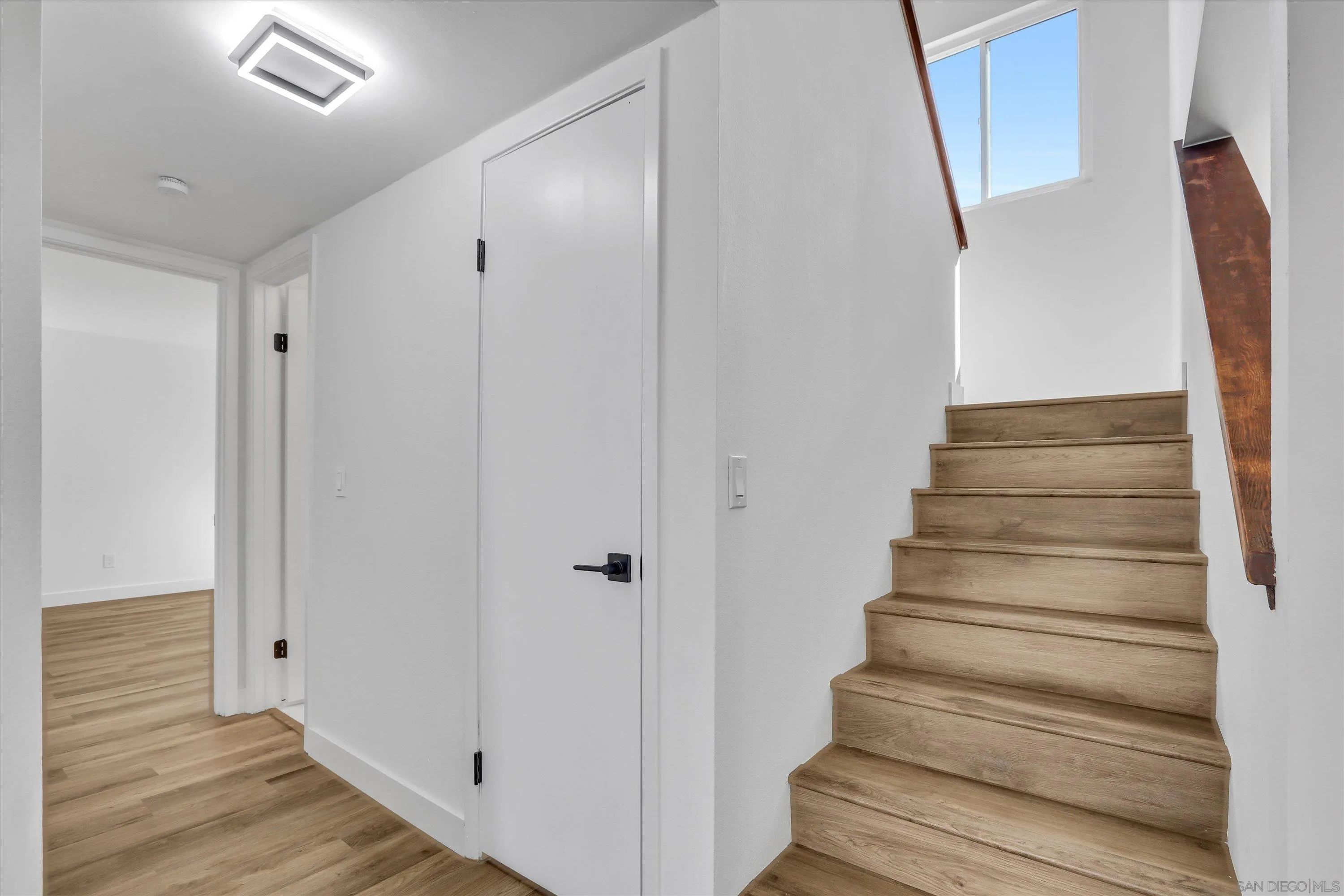 75 3rd Avenue, Unit 22 Chula Vista, CA 91910 - Photo 15 of 23 a view of an entryway with wooden floor