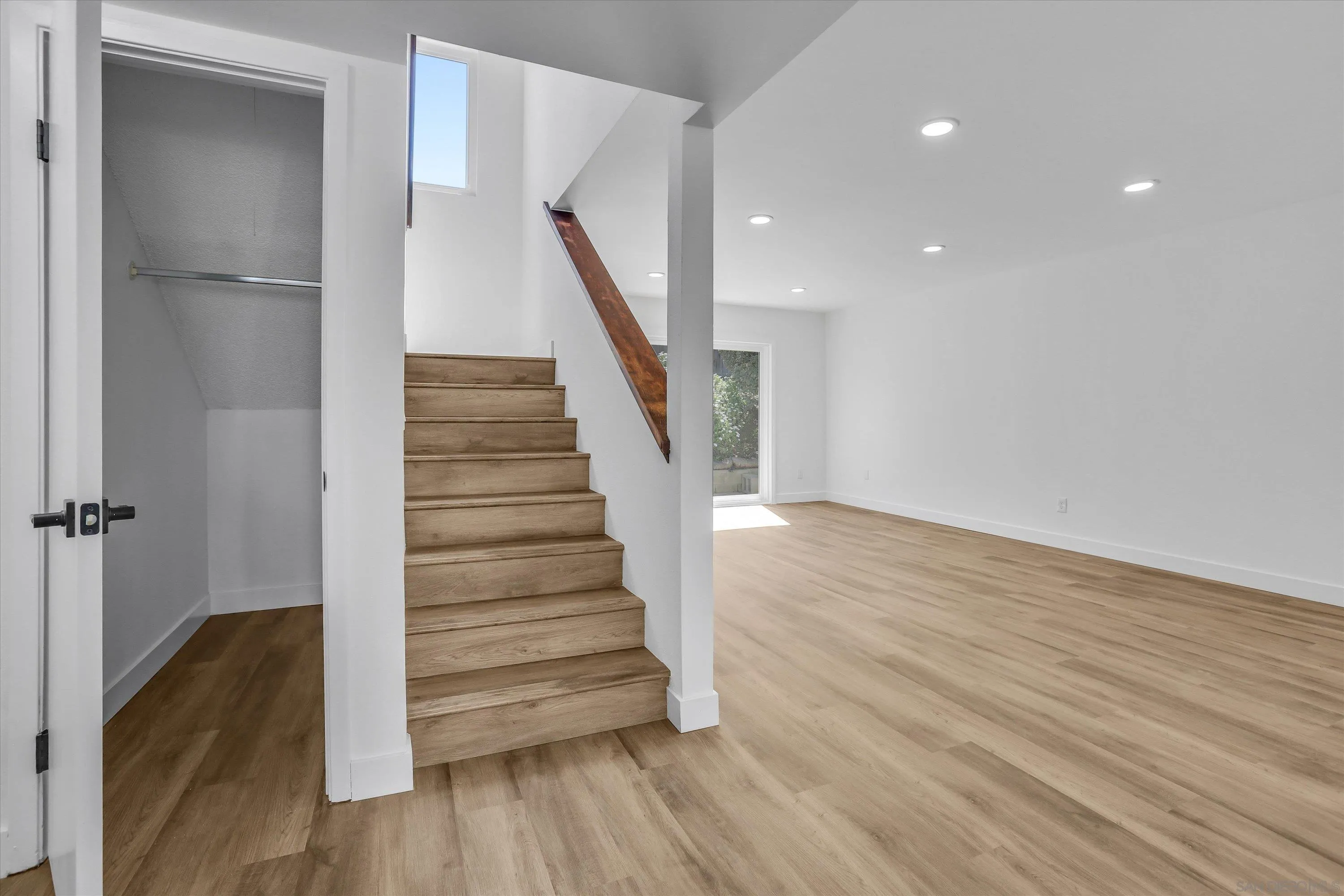 75 3rd Avenue, Unit 22 Chula Vista, CA 91910 - Photo 7 of 23 a view of entryway with wooden floor