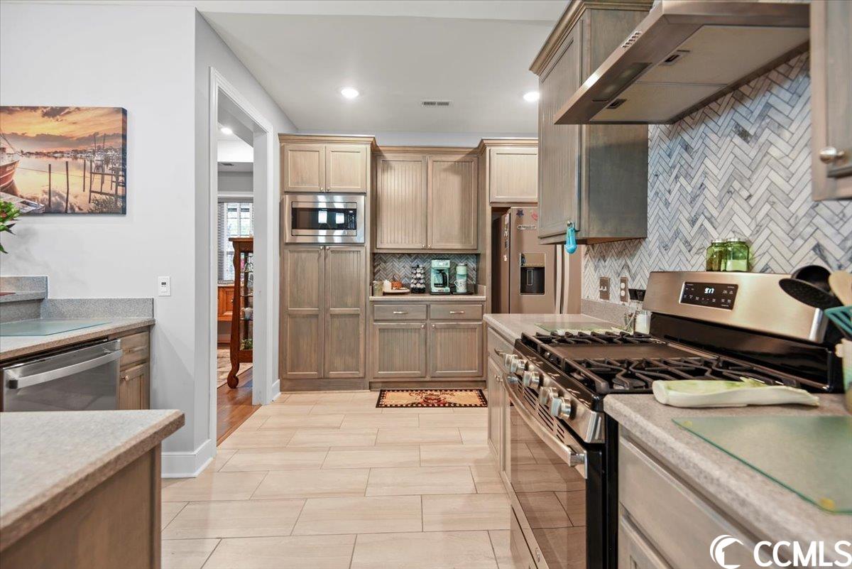 595 Fox Bay Road Loris, SC 29569 - Photo 14 of 35 Gallery Image 14