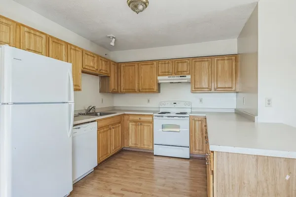 $97,500 | 48 North Street, Unit 8, Gilbertville, MA 01031