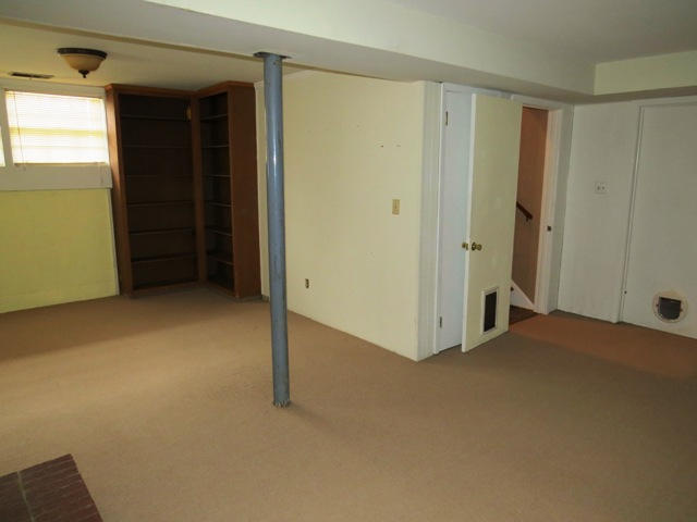 4492 The Great Road Fieldale, VA 24089 - Photo 38 of 40 FAMILY ROOM