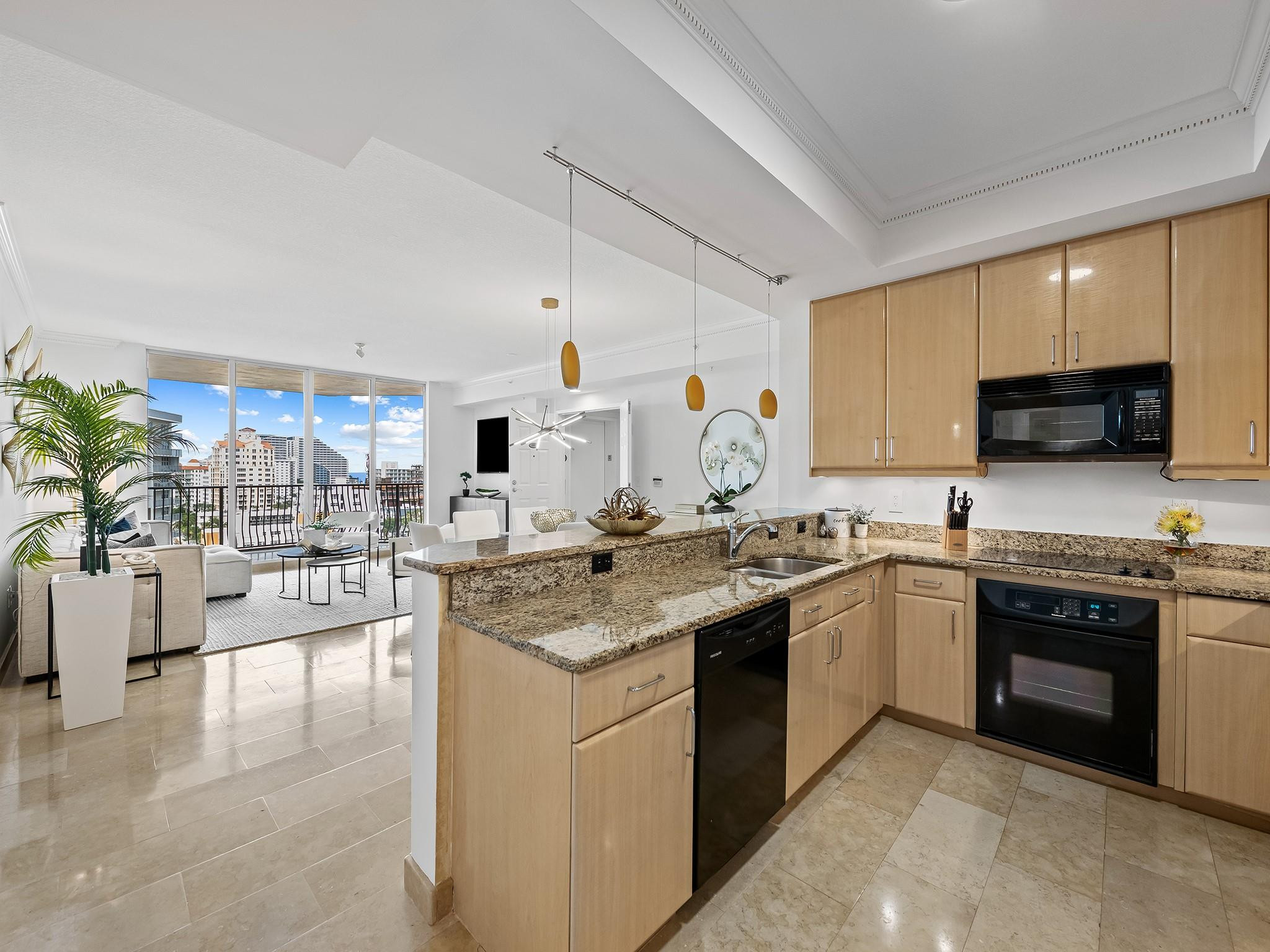 100 South Birch Road, Unit 1203 Fort Lauderdale, FL 33316 - Photo 8 of 38 Photo 8