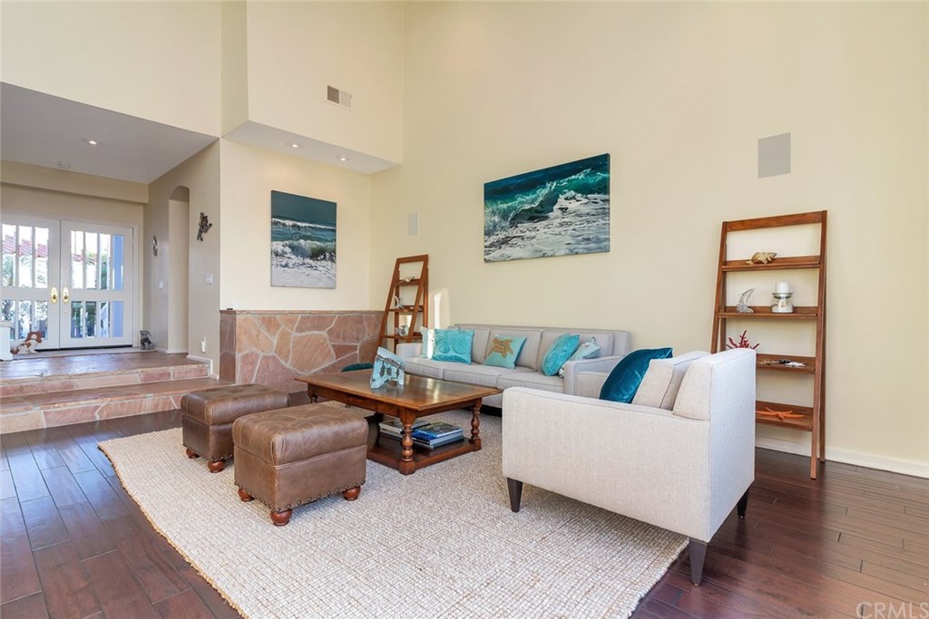 18 Terraza Del Mar Dana Point, CA 92629 - Photo 23 of 50