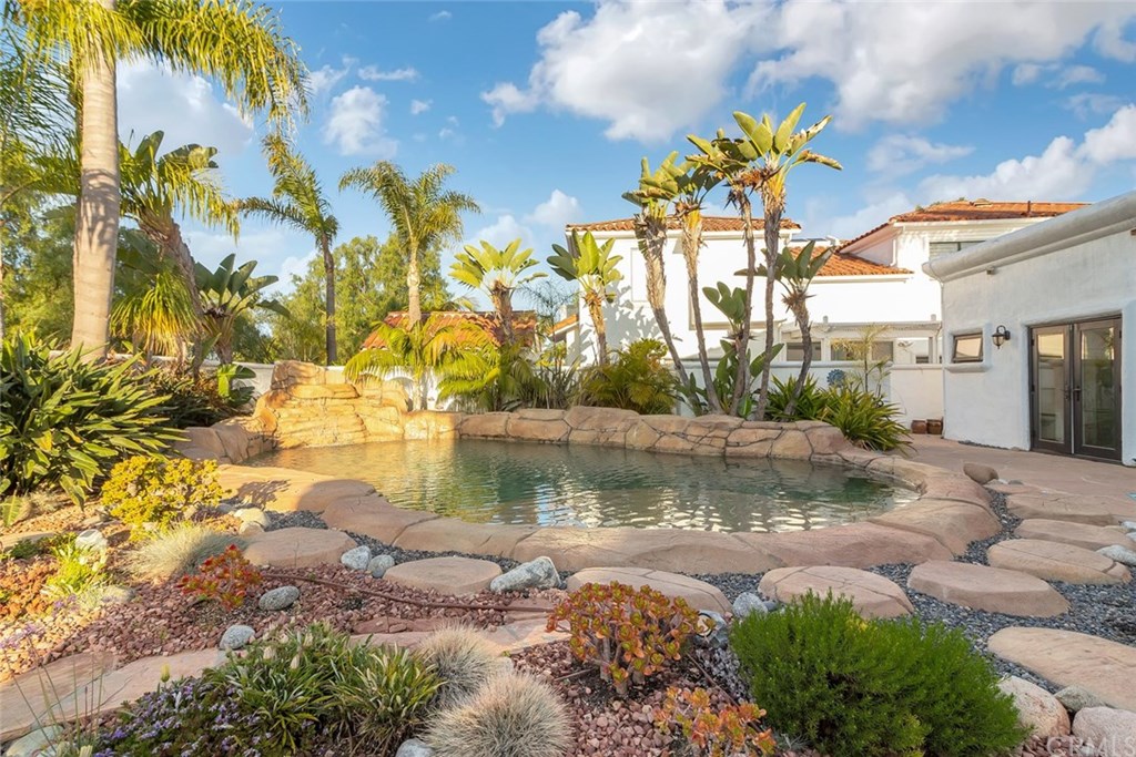 18 Terraza Del Mar Dana Point, CA 92629 - Photo 47 of 50