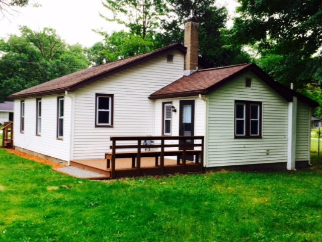 1487 Brooks Road South Muskegon, MI 49442 - Photo 1 of 15 Front