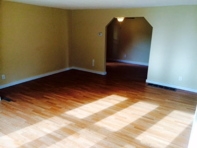 1487 Brooks Road South Muskegon, MI 49442 - Photo 6 of 15 LR