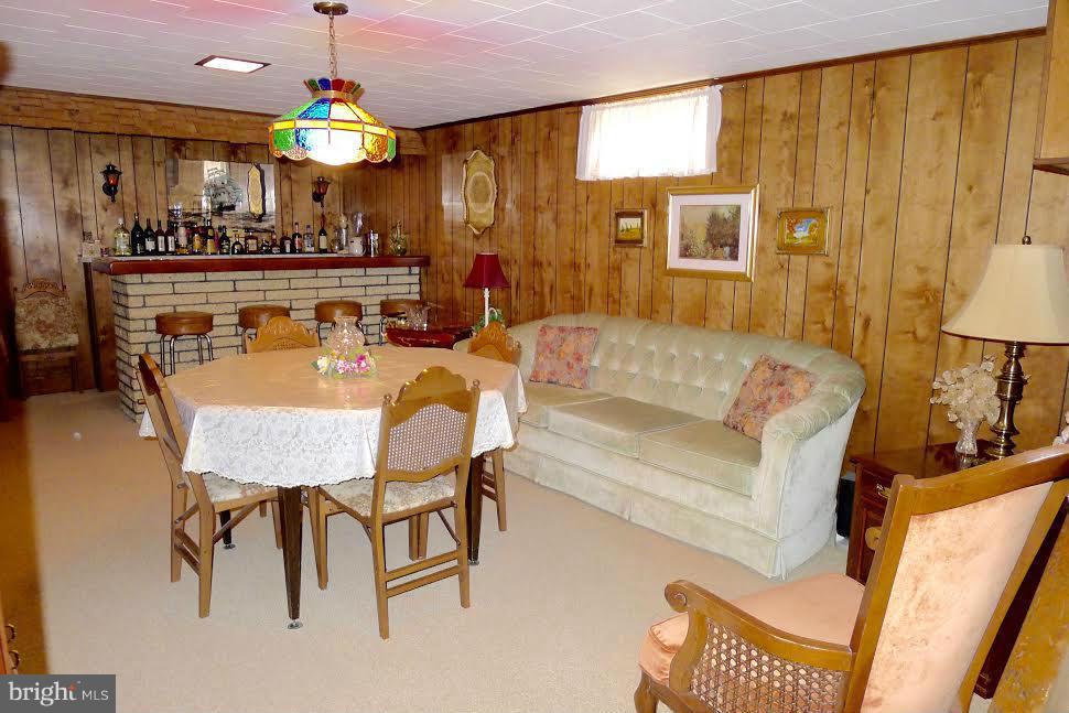 8206 Avondale Road Baltimore, MD 21234 - Photo 20 of 22 Family Room