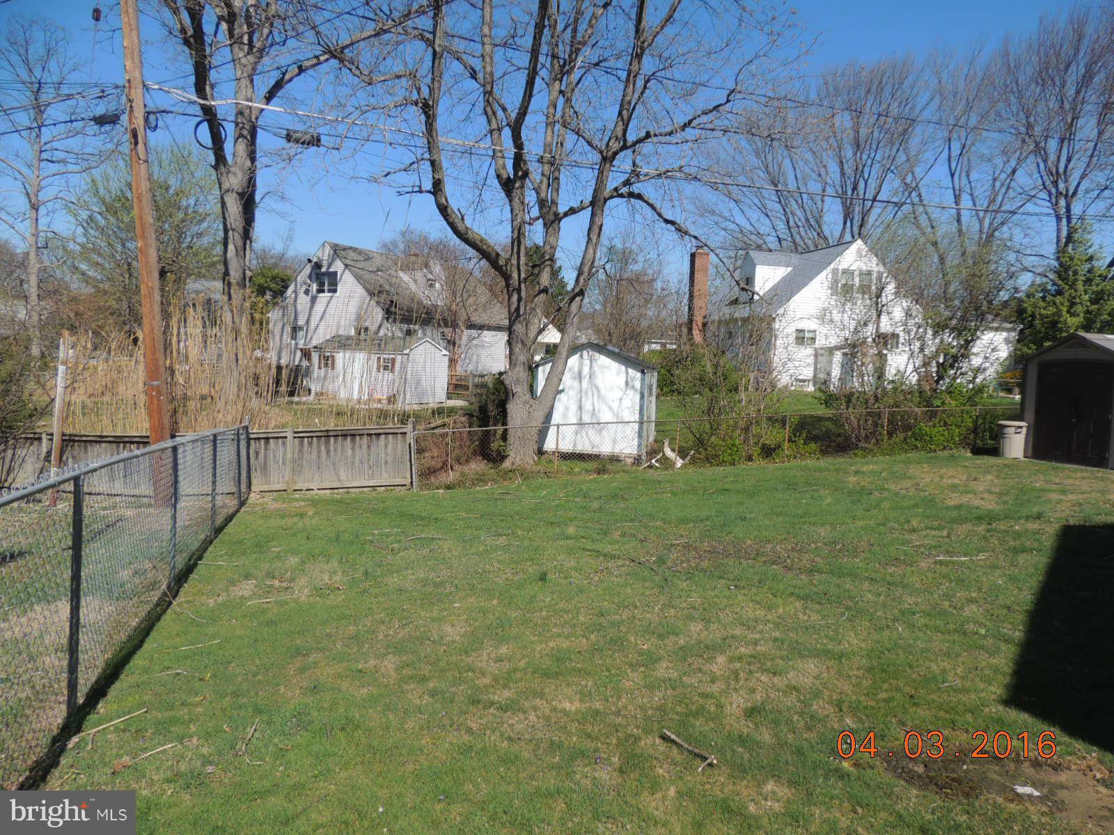 8206 Avondale Road Baltimore, MD 21234 - Photo 5 of 22 Exterior (Rear)