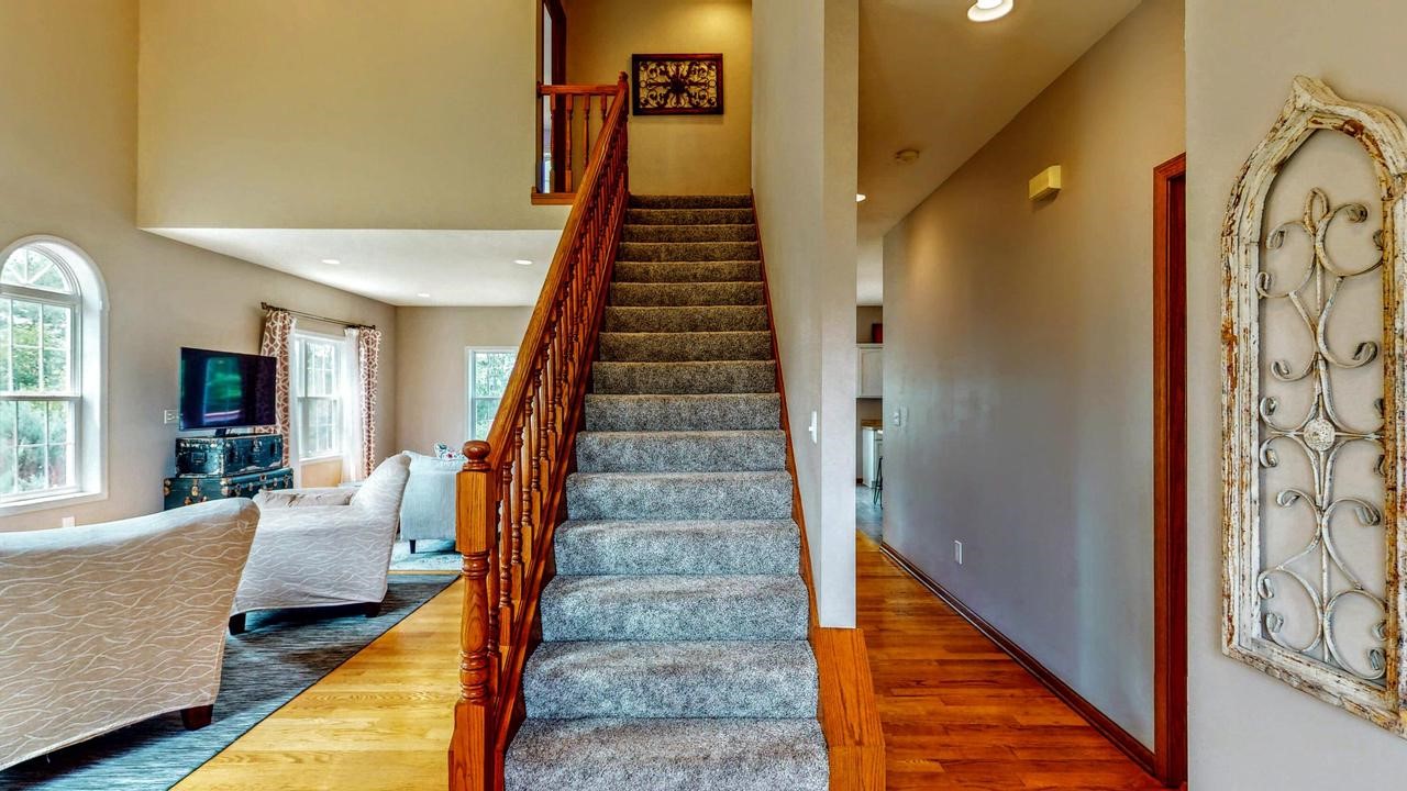 W6272 Apple Fort Atkinson, WI 53538 - Photo 3 of 89