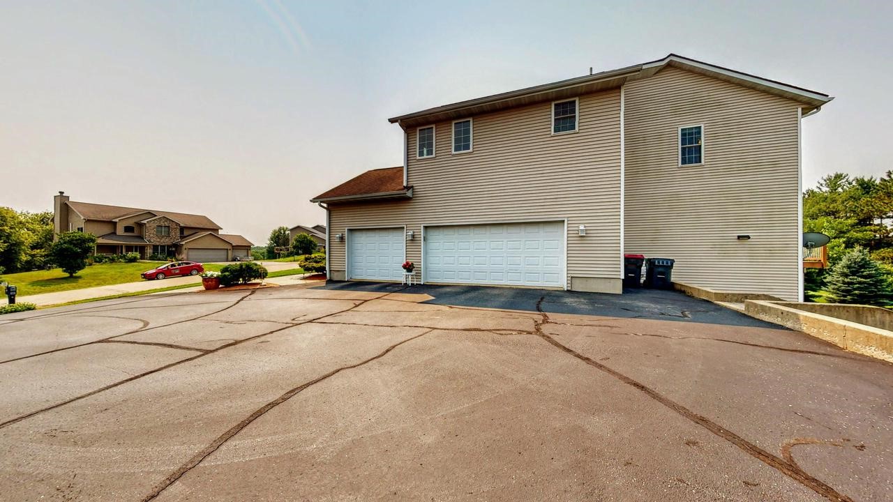 W6272 Apple Fort Atkinson, WI 53538 - Photo 77 of 89