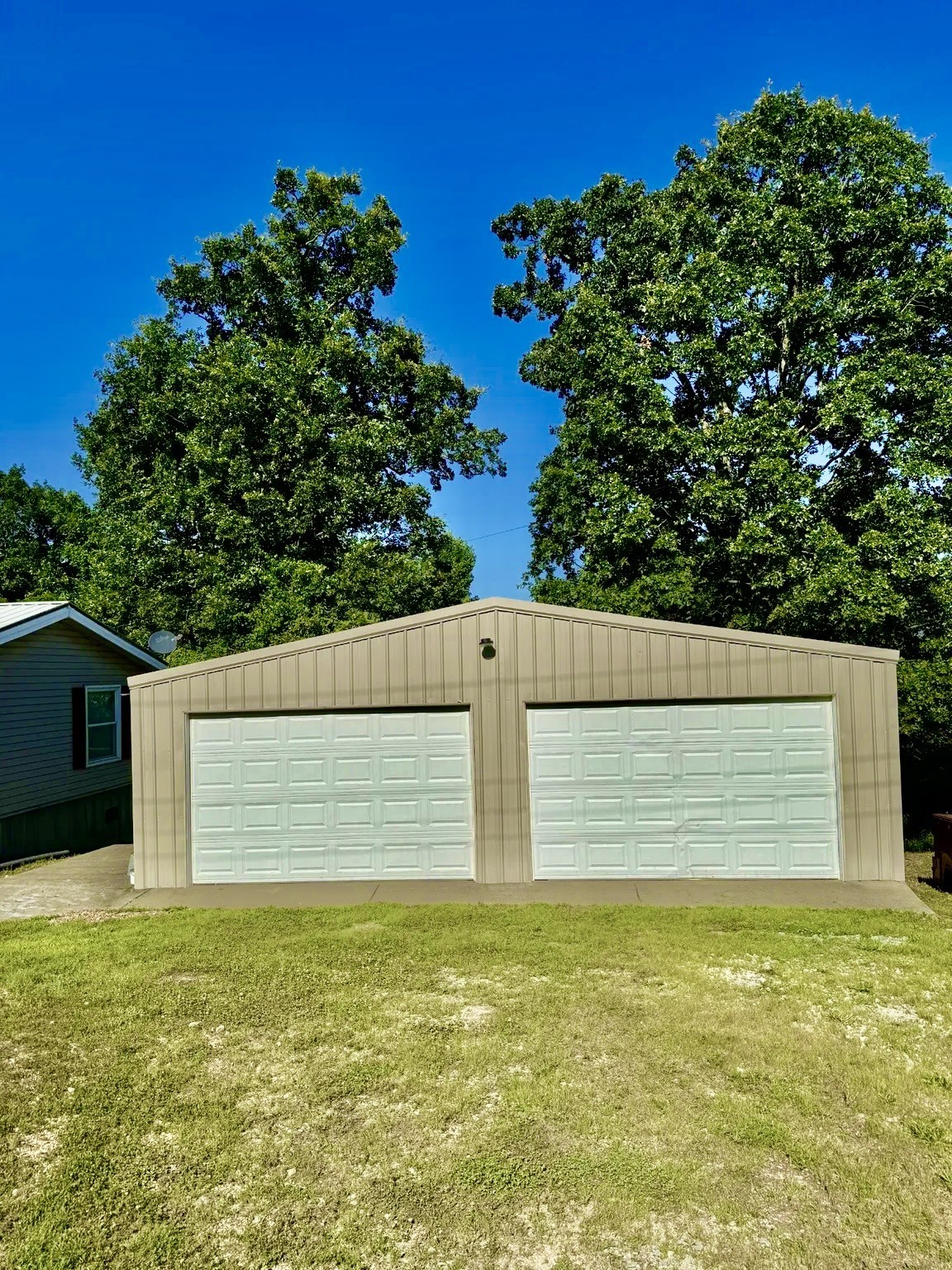 46 Bluff Point Ridge Road Waverly, TN 37185 - Photo 4 of 15 a view of outdoor space and yard