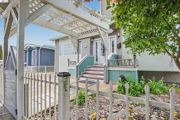 $849,000 | 1536 Garvin Avenue, Richmond, CA 94801