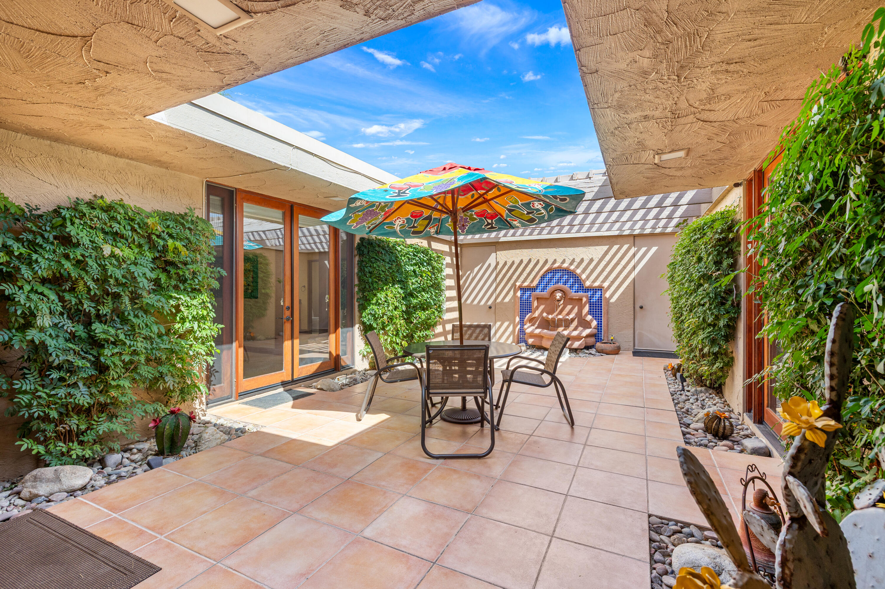 77745 Cherokee Road Indian Wells, CA 92210 - Photo 27 of 62 .