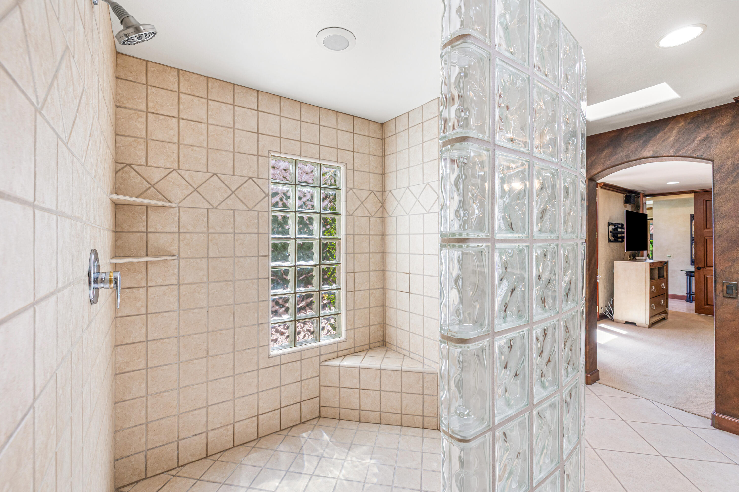 77745 Cherokee Road Indian Wells, CA 92210 - Photo 45 of 62 Primary Bath