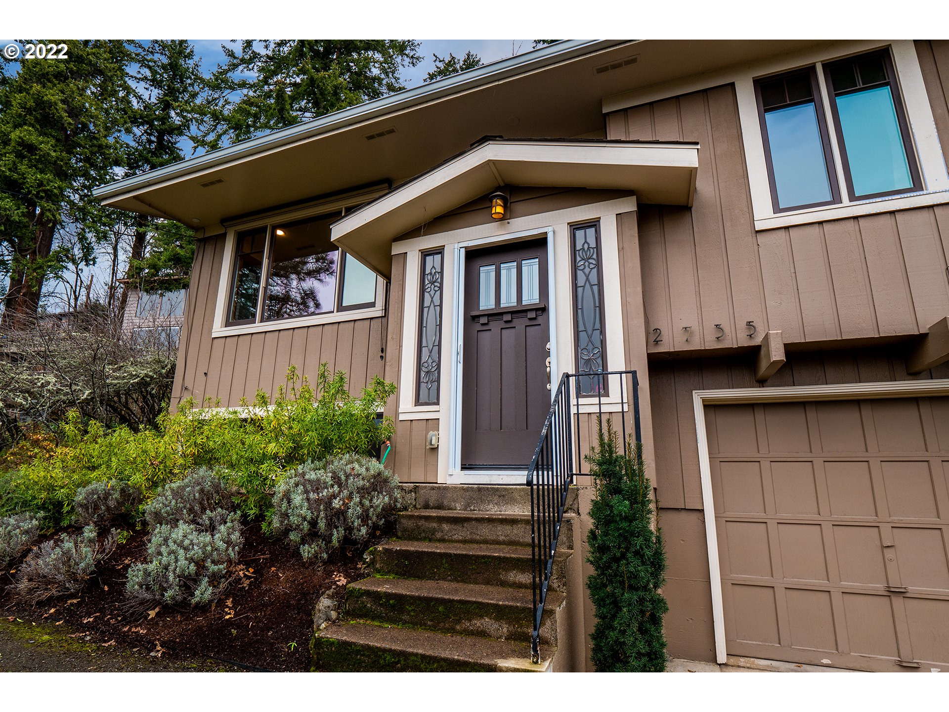 2735 Spring Boulevard Eugene, OR 97403 - Photo 25 of 32 Gallery Image 25