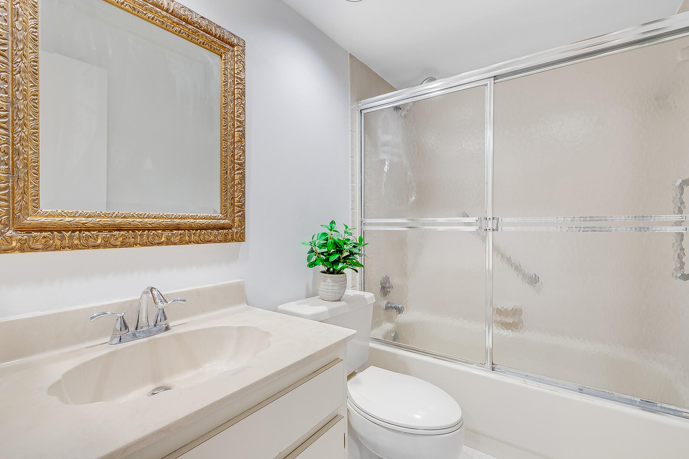 6873 Barbarossa Street Boca Raton, FL 33433 - Photo 12 of 23 13__6873_Barbarossa_Street_13_mls