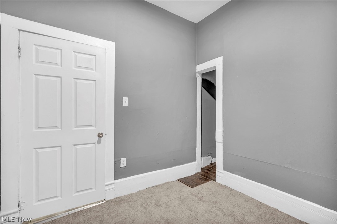 1352 Giddings Road Cleveland, OH 44103 - Photo 31 of 46 Gallery Image 31