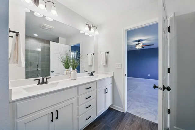 $799,900 | W139-n6328 Bridal Wreath Lane, Menomonee Falls, WI 53051