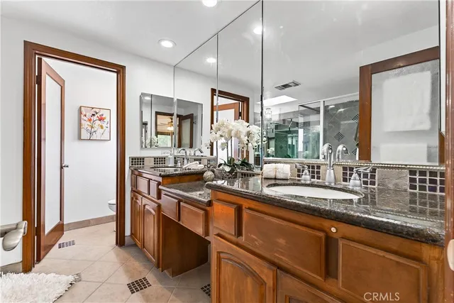 $1,750,000 | 663 Lausinda Avenue, Long Beach, CA 90803