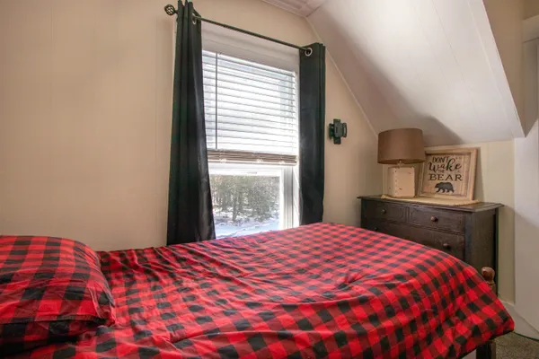 $475,000 | 664 Main Street, Franconia, NH 03580