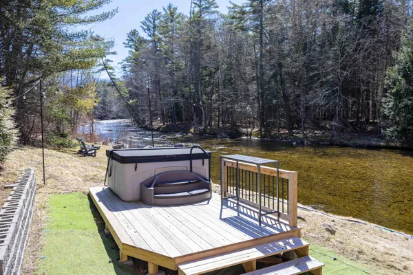 $475,000 | 664 Main Street, Franconia, NH 03580