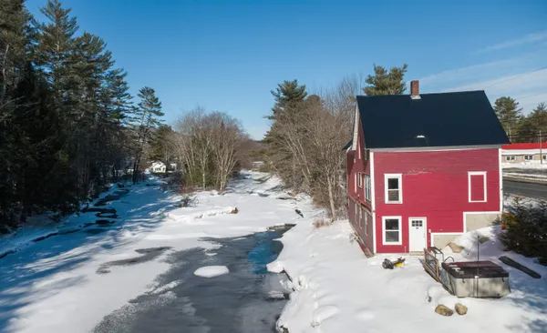 $475,000 | 664 Main Street, Franconia, NH 03580