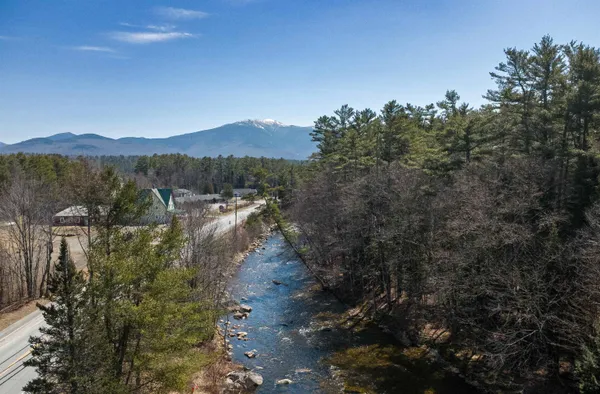 $475,000 | 664 Main Street, Franconia, NH 03580