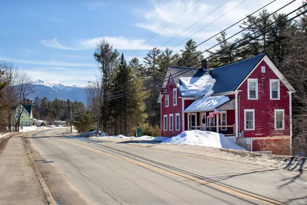$475,000 | 664 Main Street, Franconia, NH 03580