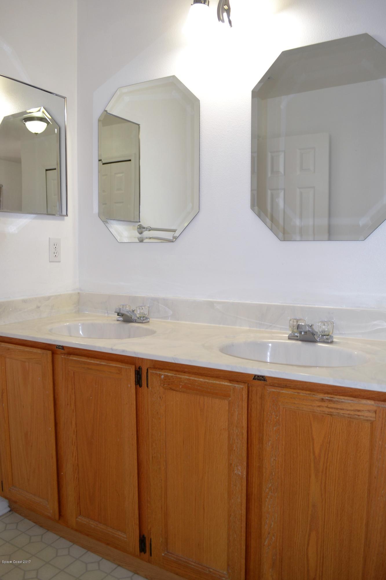 235 Twin Lakes Road Melbourne, FL 32901 - Photo 11 of 27 master bath sinks