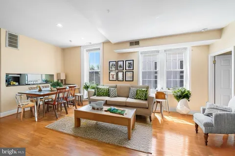 $489,999 | 308 South 13th Street, Unit 11, Philadelphia, PA 19107