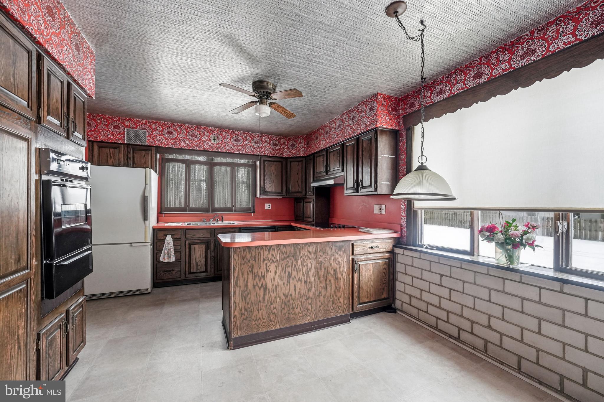 1445 Rhawn Street Philadelphia, PA 19111 - Photo 11 of 40 Gallery Image 11