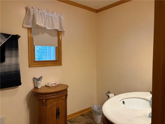 $849,500 | 172 Hawks Road, Pittsfield, NY 13411