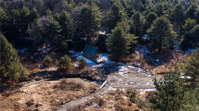 $849,500 | 172 Hawks Road, Pittsfield, NY 13411