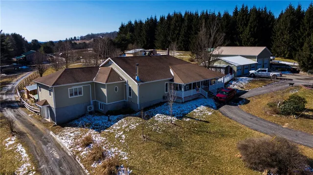 $849,500 | 172 Hawks Road, Pittsfield, NY 13411